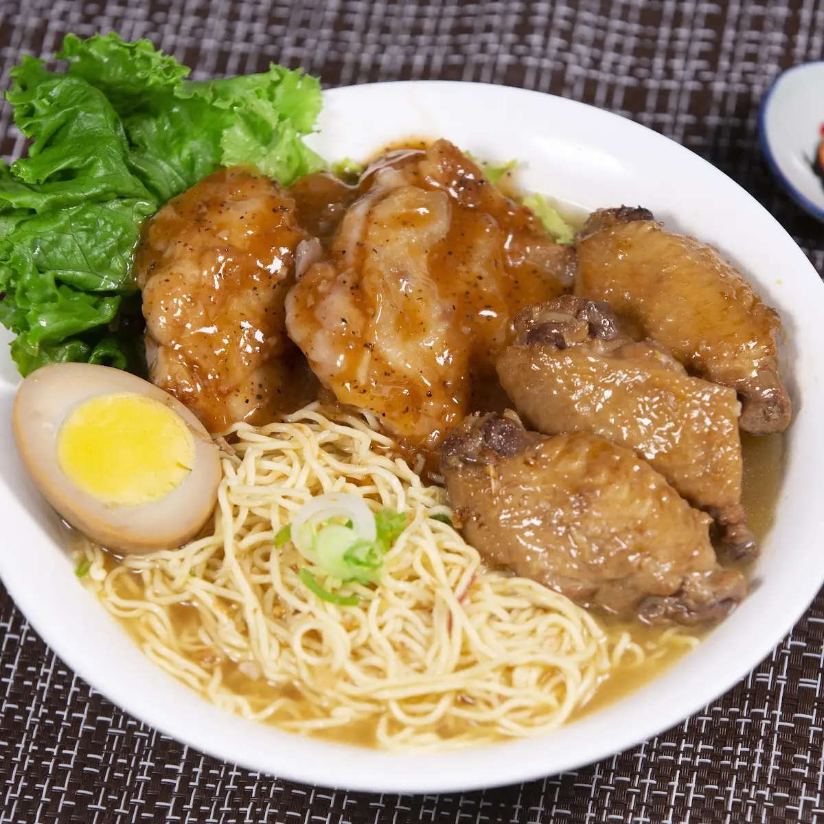 chicken bowl 鷄扒雞翼湯麵